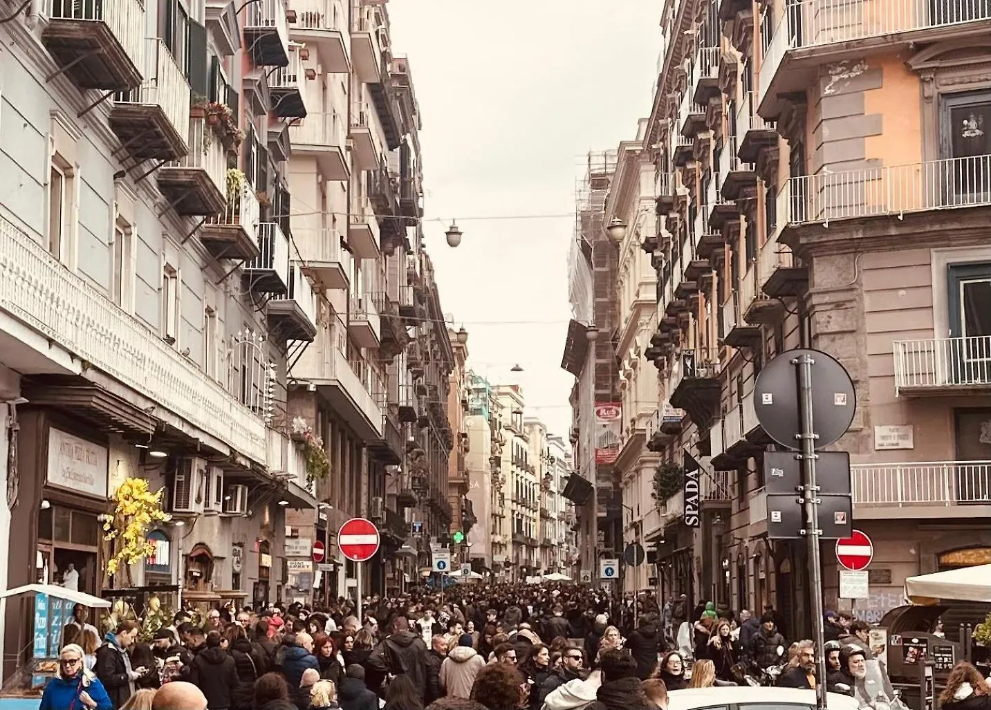 شقة Residenza Degli Spagnoli نابولي